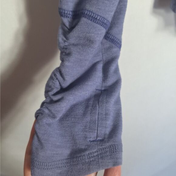 Athleta Womens Workout Shirt Long Sleeve Purple Athletic Performance Small - Picture 5 of 11